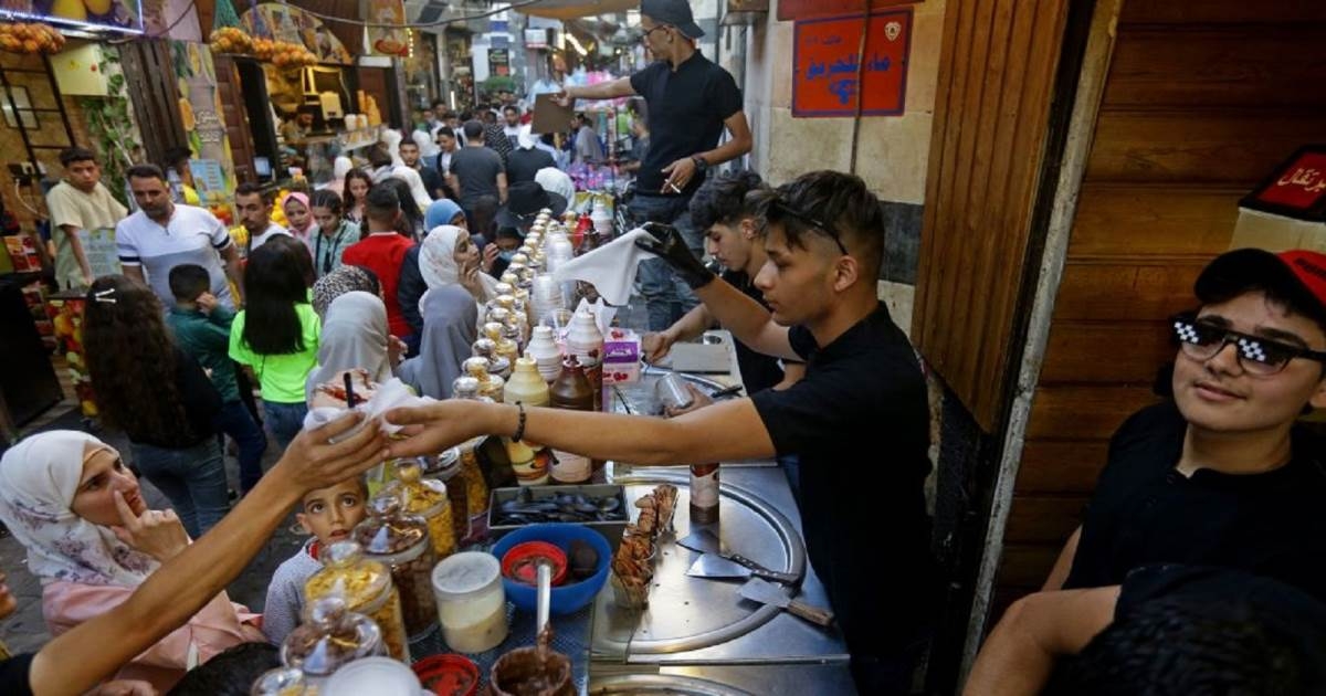 الليرة السورية تعود لمسار التحسن أمام الدولار الأميركي