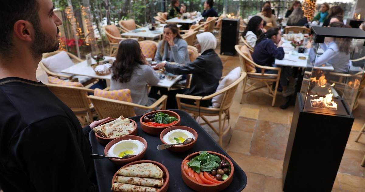 المغتربون يُحيون السياحة في عيد الفصح... وآمال بصيف واعد