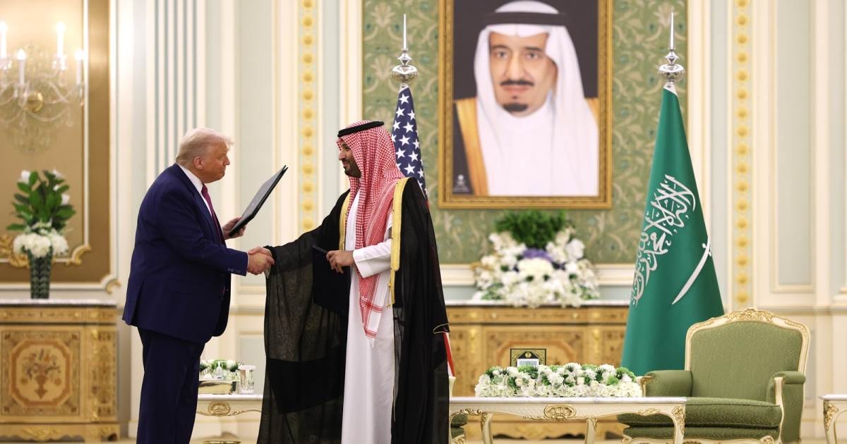 "الأكبر بالتاريخ".. صفقة أسلحة أميركية للسعودية بـ142 مليار دولار