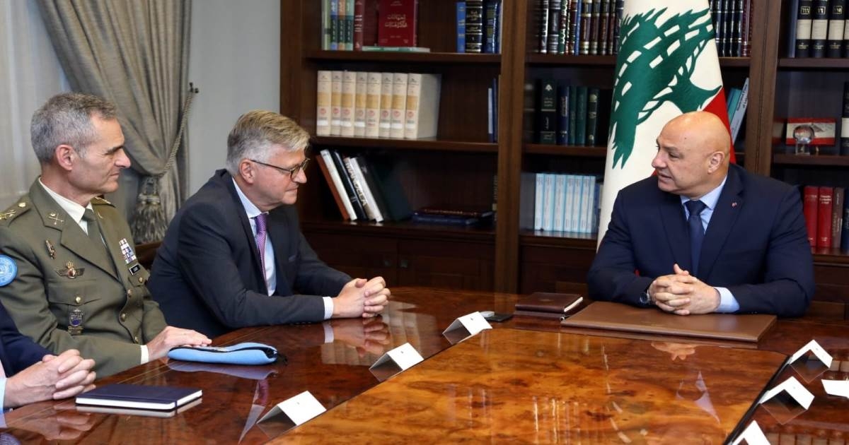 عون أبلغ لاكروا: لبنان متمسّك ببقاء "اليونيفيل" لتطبيق الـ1701