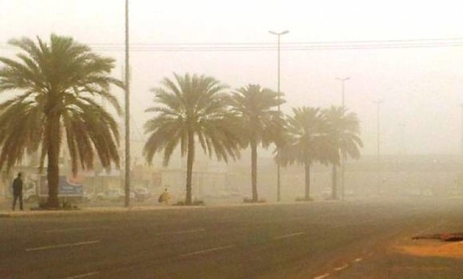 توقعات الطقس اليوم: عوالق ترابية على عدة مناطق