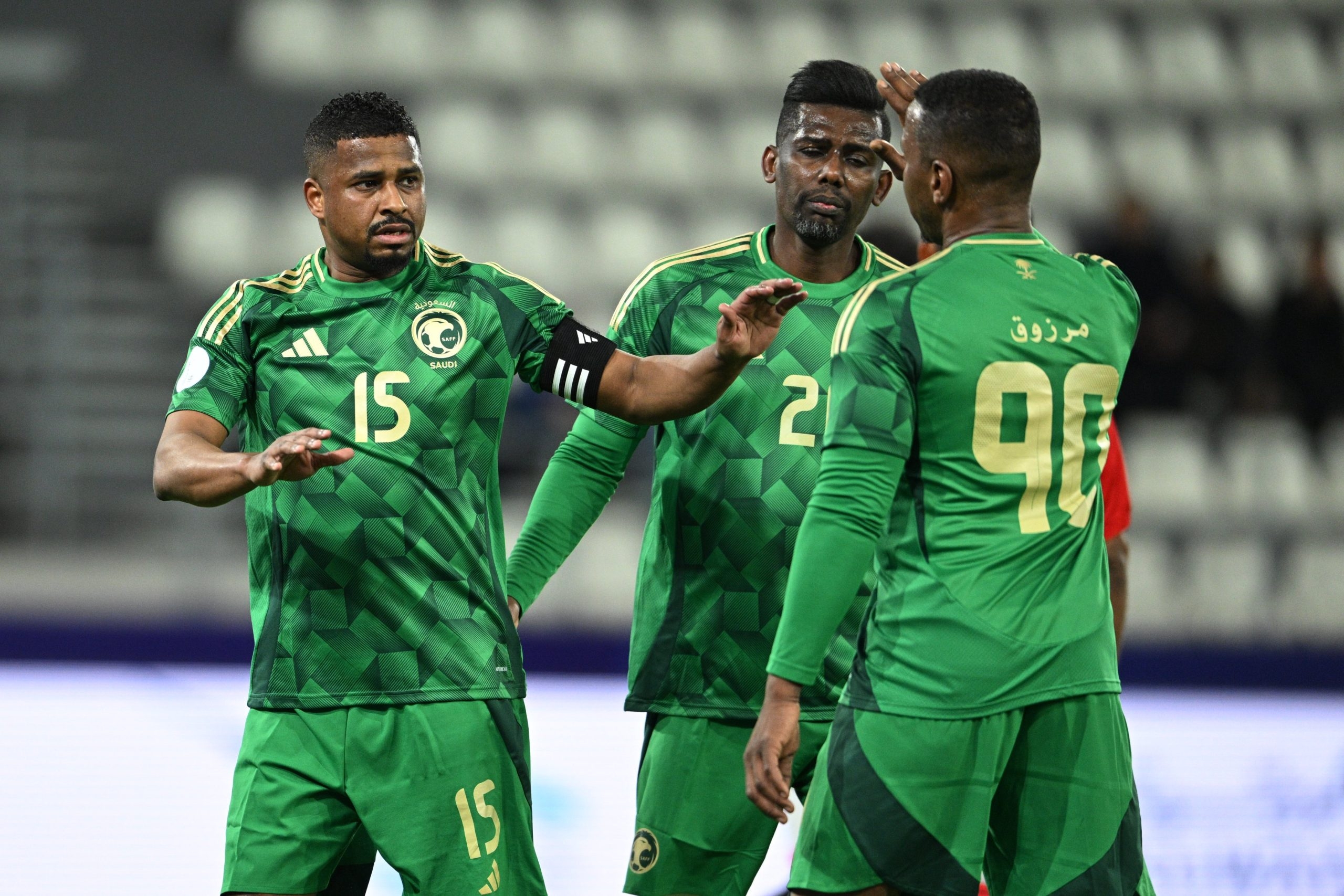 الأخضر يعبر اليمن بهدف في كأس الخليج لقدامى اللاعبين