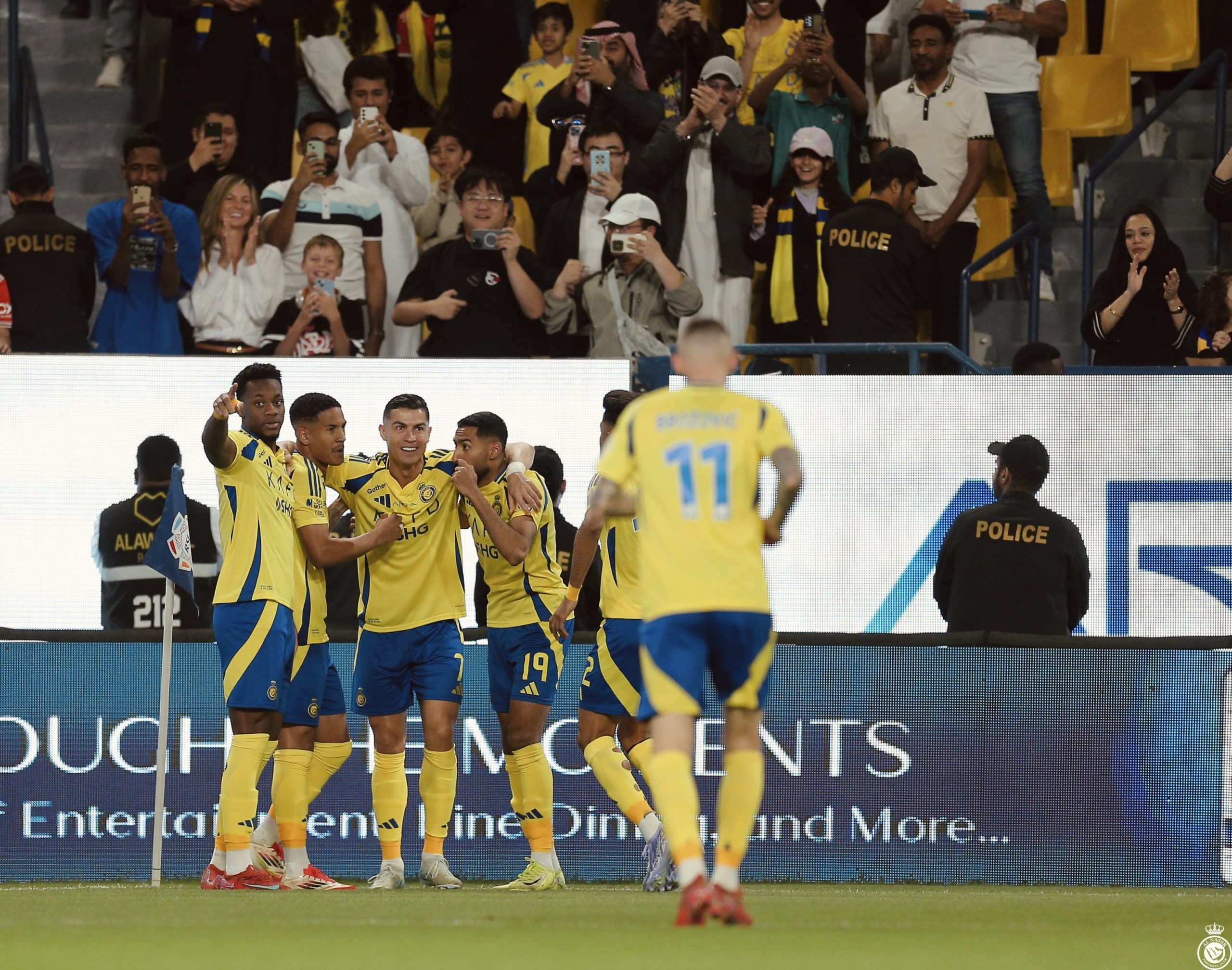 النصر ويوكوهاما مواجهة بذكريات 1992