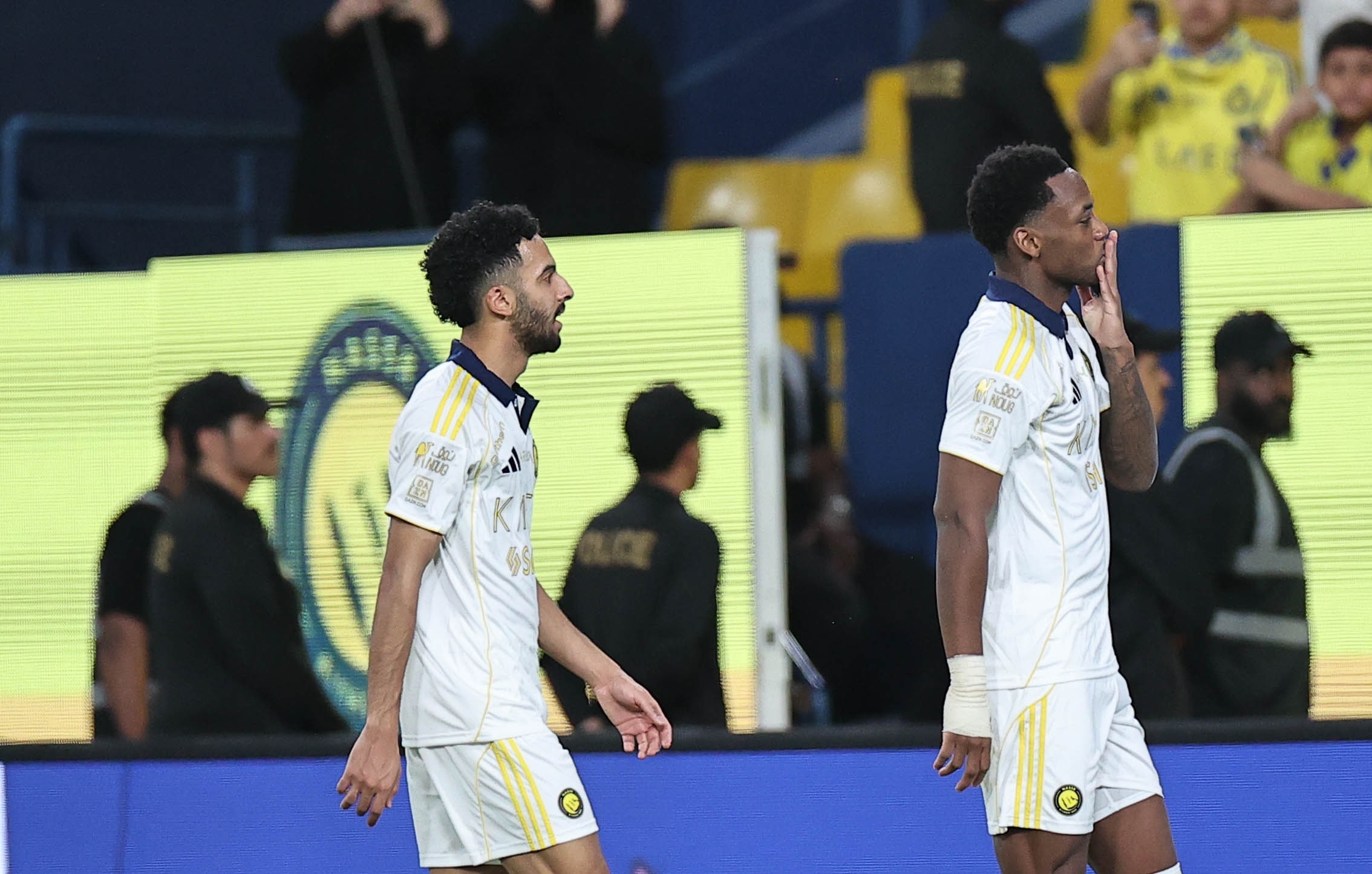 بثنائية رونالدو ودوران.. النصر يعبر الخليج