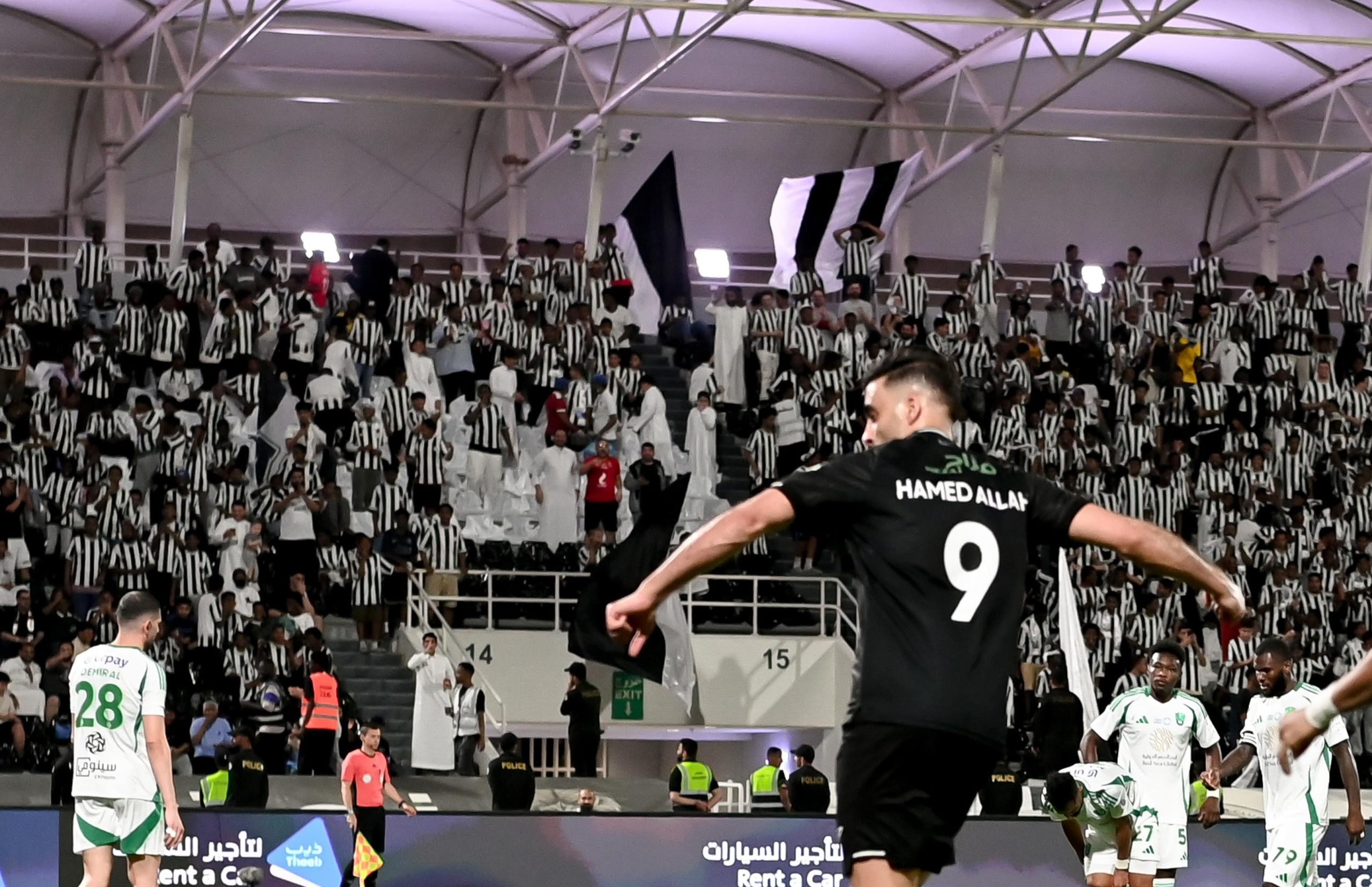 هدف يفصل حمدالله عن رقم تاريخي مع الشباب