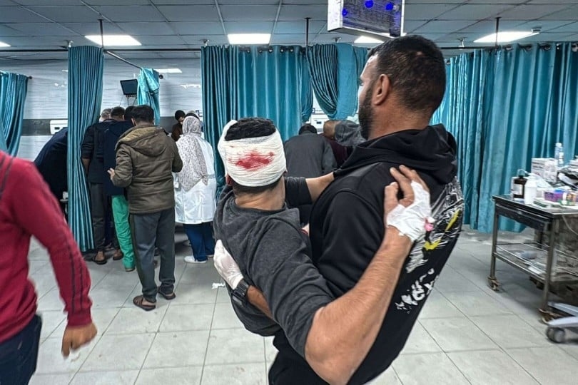 أطباء أمريكيون وأوروبيون يدلون بشهاداتهم عن جرحى مراكز التوزيع في غزة برصاص الجيش الإسرائيلي