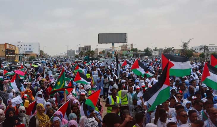 نواكشوط تنتفض من أجل غزة: الموريتانيون يواصلون الاحتشاد أمام السفارة الأمريكية رفضاً لحرب التجويع في القطاع