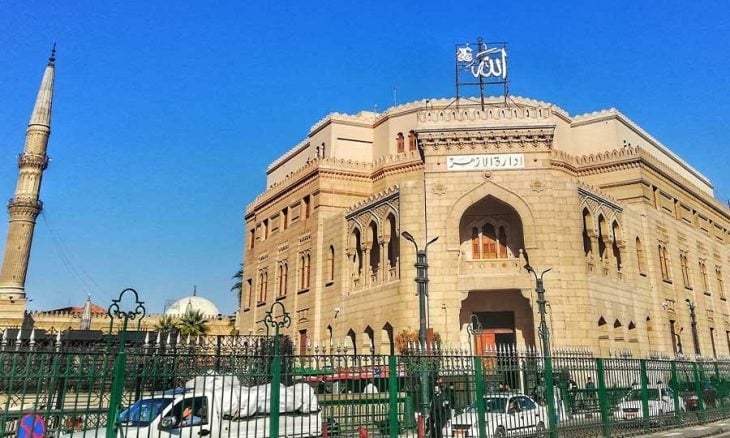 صفحة الأزهر على 'فيسبوك' تحذف بيان 'النداء العالمي لإنقاذ غزة' بعد دقائق من نشره
