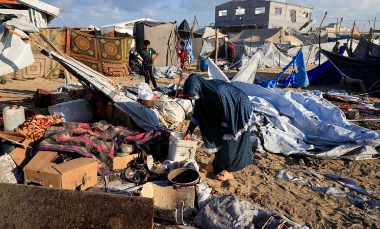 استشهاد 39 فلسطينيا بهجمات إسرائيلية على غزة فجر الثلاثاء- (فيديو)