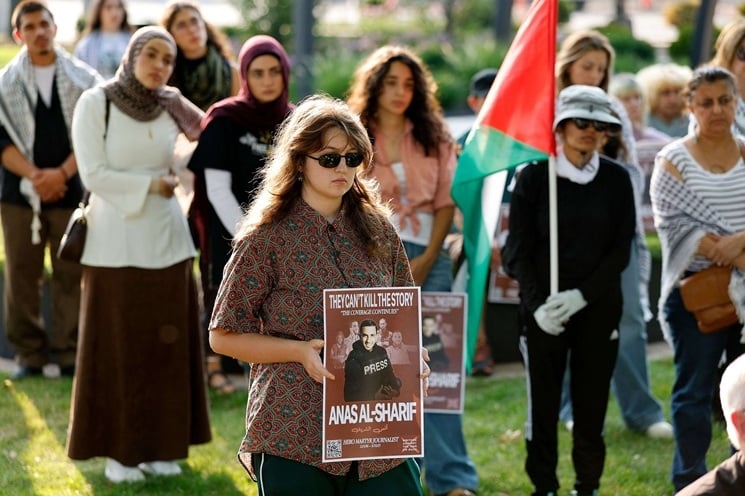 هجوم على الصحافي المخضرم في 'بي بي سي' جون سيمبسون لاستشهاده بدراسة لم تعجب إسرائيل