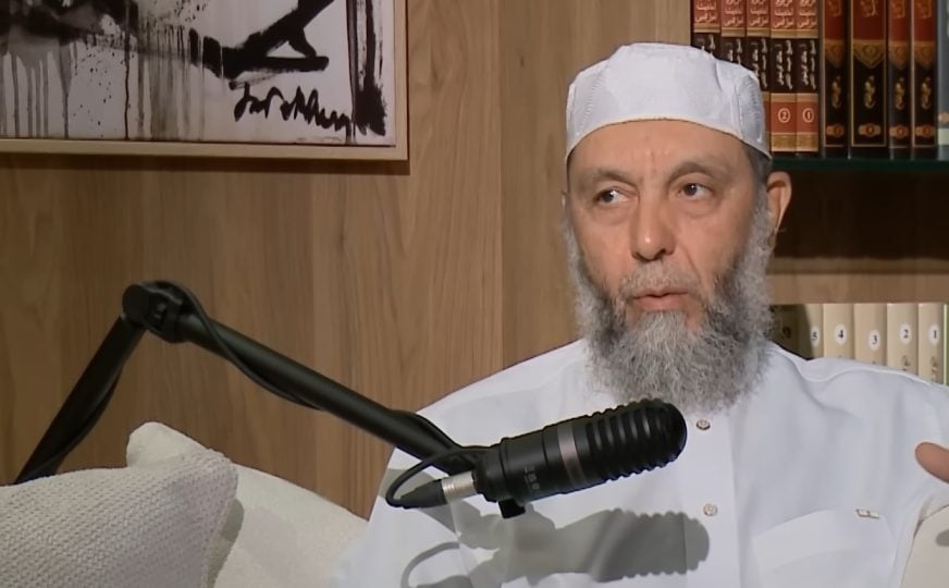 مَن مؤسس الإخوان المسلمين في الجزائر؟ جدل تاريخي يعيد صراعات الإسلاميين إلى الواجهة- (فيديو وتدوينات)