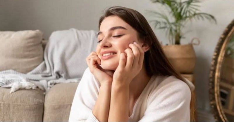 حافظ على نضارة بشرتك.. 8 أطعمة تساعد في تقليل التجاعيد
