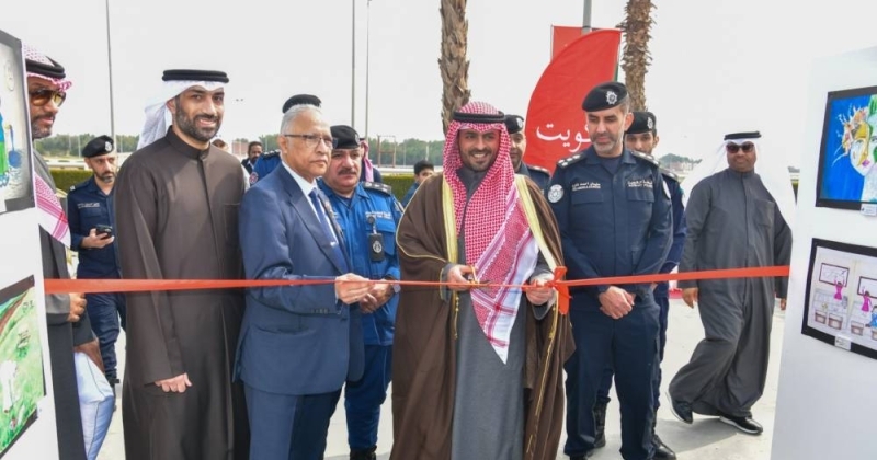 ‏محافظ «مبارك الكبير» يفتتح معرض صور مسابقة «لنرسم حبا»