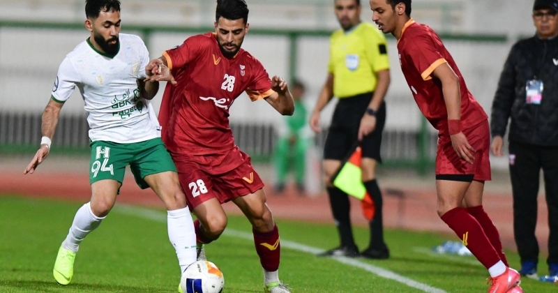 العربي شارك «الكويت» صدارة «دوري زين» الممتاز