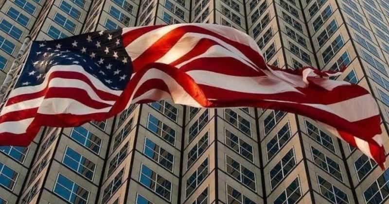 أصول الصناديق النقدية الأميركية ترتفع إلى مستوى قياسي