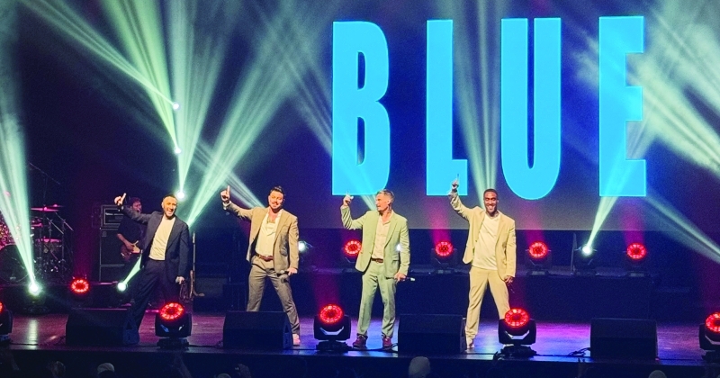 «Blue» أنعشت ذكريات 25 عاماً... في «مركز جابر الثقافي»