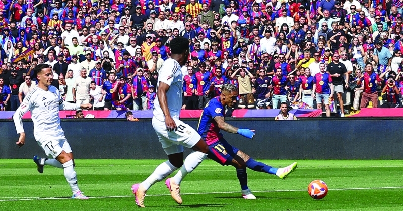 ريال مدريد... هل يتوّج برشلونة؟