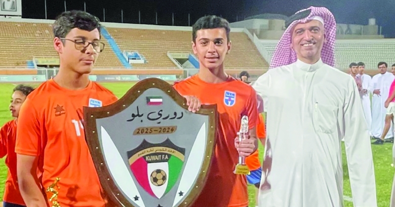كاظمة بطلاً لـ «دوري بلو»