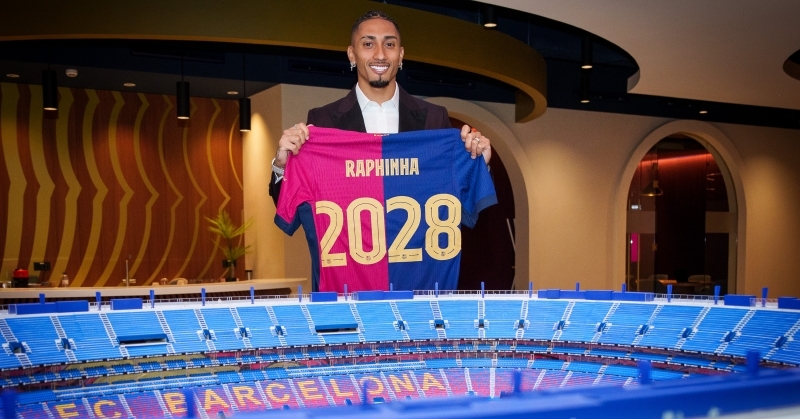 برشلونة يمدد عقد رافينيا حتى 2028