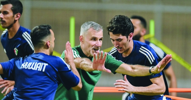 «الدفاع»... يشغل تفكير بيتزي