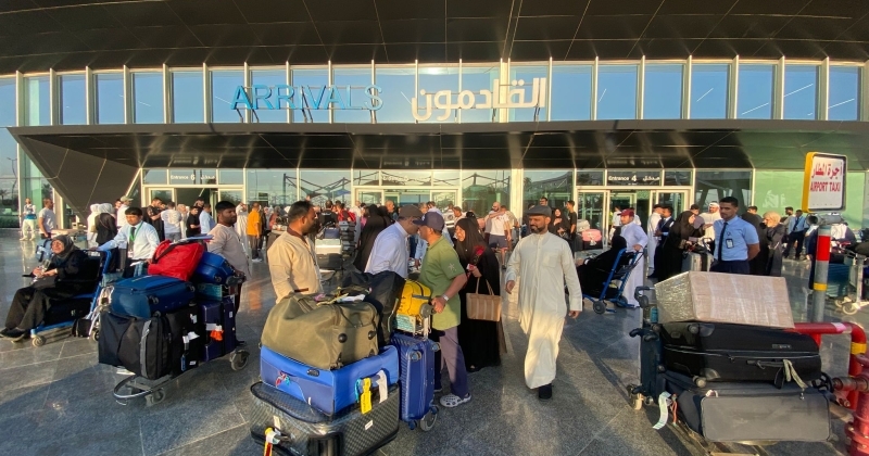 334 مواطناً ومواطنة... في أولى رحلات إجلاء العالقين من إيران