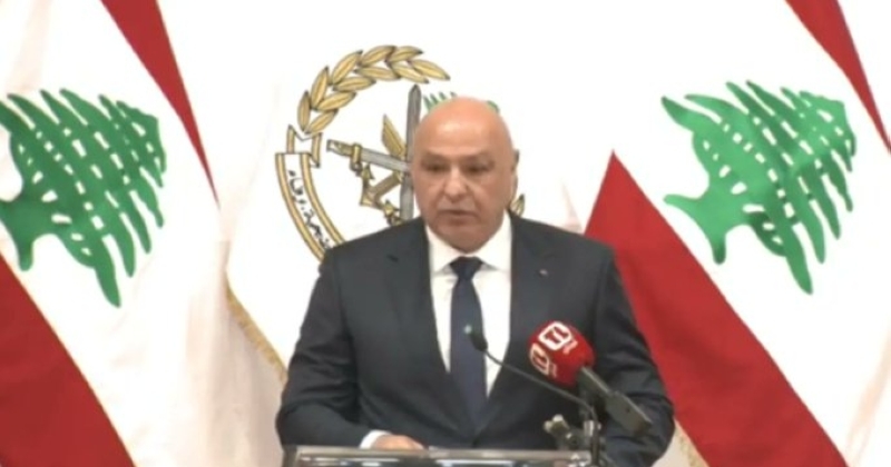 عون: الجيش هو الضمانة لوحدة وسيادة لبنان