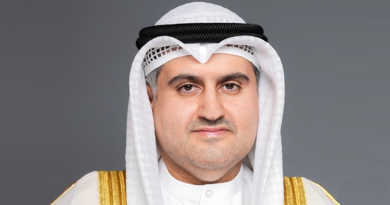 السميط يكلف «الدراسات القضائية» إعداد دراسة لتنظيم آلية القبول في وظيفة باحث مبتدئ قانوني