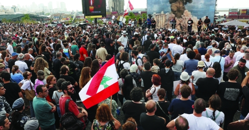 لبنان ومعه «جلسة السلاح» اليوم في... عنق الزجاجة