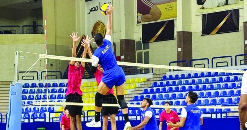 «طائرة الناشئين» إلى الأردن