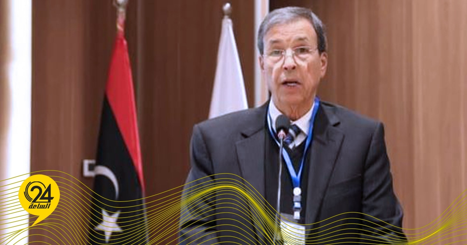 خبير اقتصادي: تخفيض قيمة الدينار ليس حلًا لمشكلة عجز الميزانية