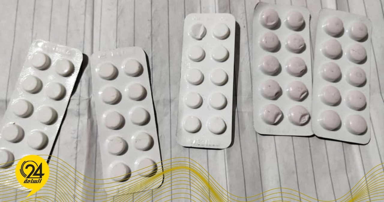 ضبط شخص بحوزته حشيش وأقراص مخدرة على مدخل شحات