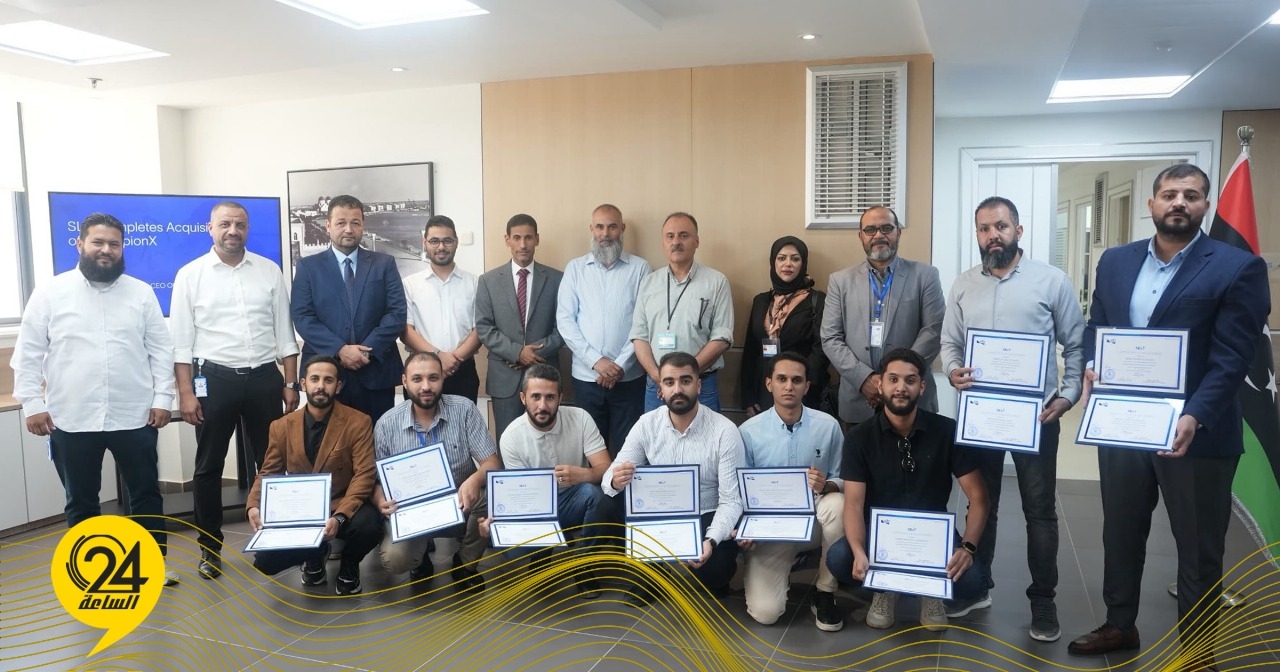 «الوطنية للنفط» و«SLB العالمية» تختتمان برنامجا تدريبيا لبناء القدرات