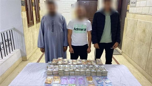الأمن العام يضرب بيد من حديد ويضبط تجار العملة في قضايا بـ7 ملايين جنيه