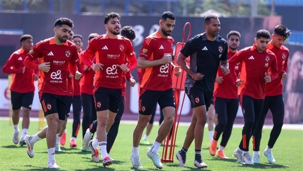 الأهلي يبدأ الاستعداد لملاقاة طلائع الجيش في الدوري