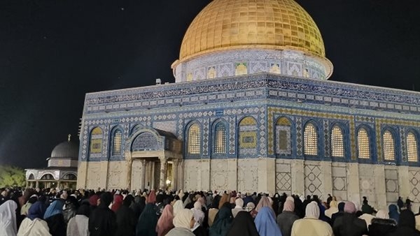 الفلسطينون يؤدون صلاة عيد الأضحى في المسجد الأقصى (شاهد)