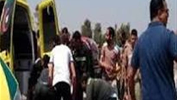 مصرع وإصابة 4 أشخاص في حادث انقلاب سيارة ميكروباص بالفيوم