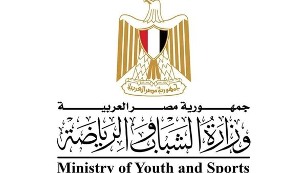 وزير الرياضة يهنيء رئيس الاتحاد المصري للجمباز