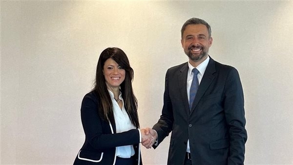 المشاط تتابع مع رئيس 'إيفاد' جهود تحقيق التنمية الزراعية والريفية ودعم الأمن الغذائي