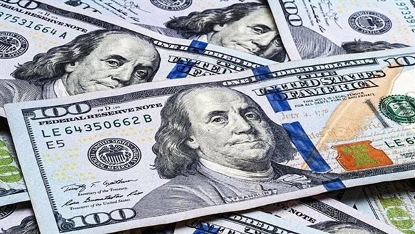 سعر الدولار مقابل الجنيه اليوم الجمعة في البنوك المصرية