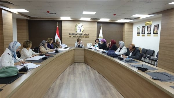 لجنة المرأة الريفية تناقش خطة عملها خلال الفترة المقبلة