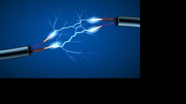 إصابة شخص بصعق كهربائي من ثلاجة بمنطقة الحكروب بأسوان