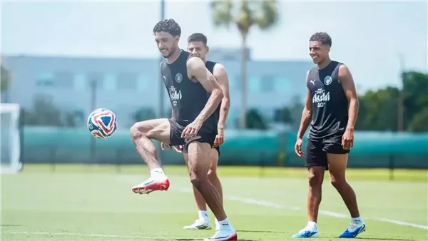 مرموش يظهر في مران مانشستر سيتي الأول بأمريكا استعدادًا لمونديال الأندية