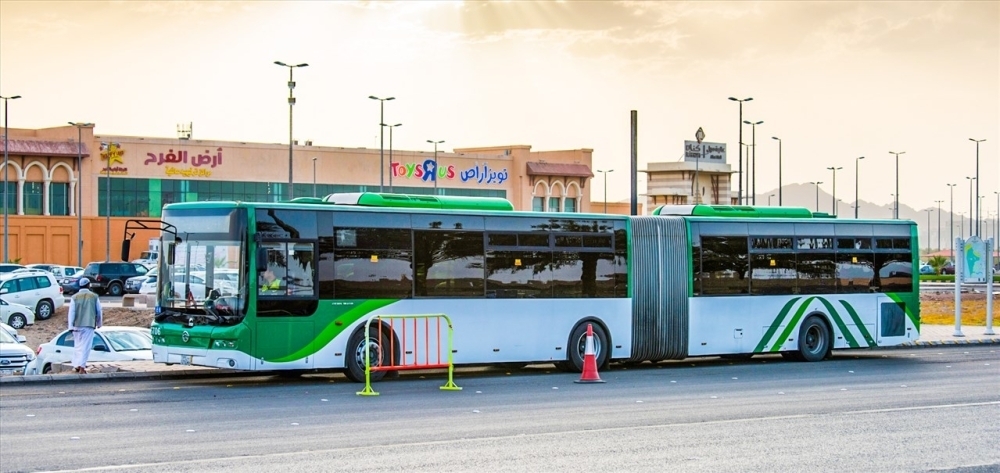 تطوير قطاع النقل الخليجي يخفض انبعاثات الكربون حتى 40%