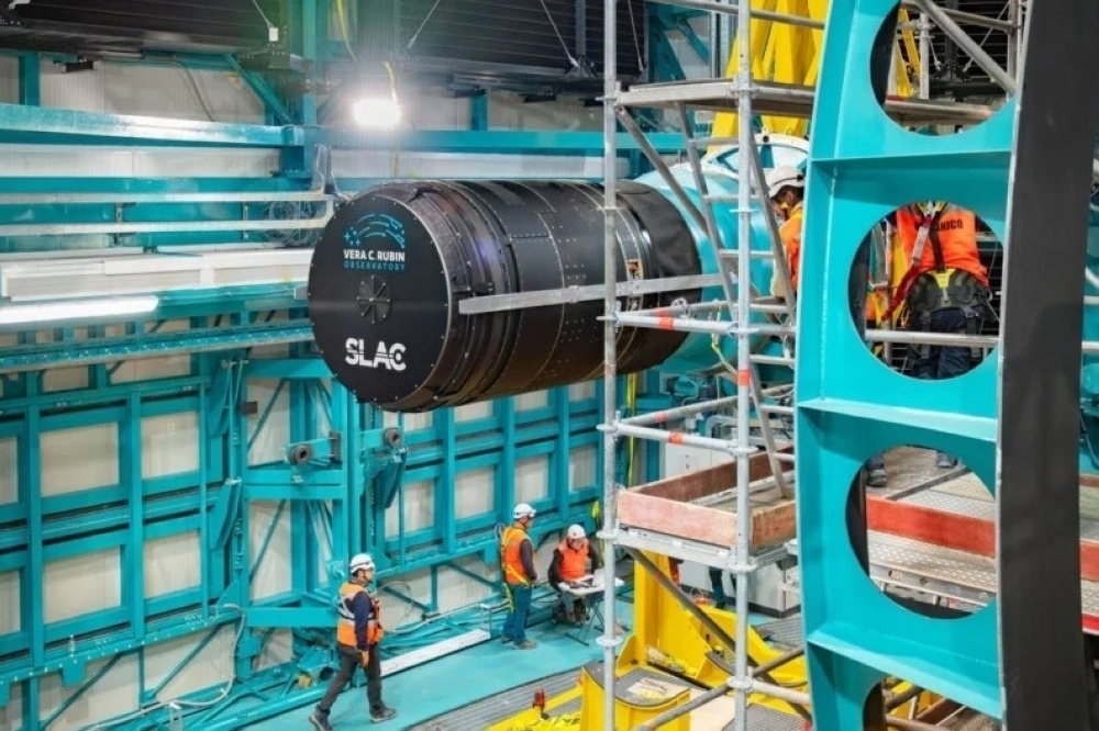 بدقة 3200 ميجابكسل LSST أكبر كاميرا في العالم