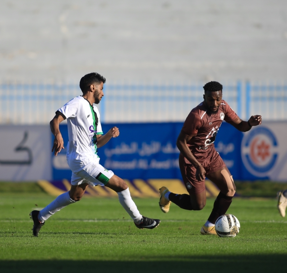 النجمة في مطب الجبلين