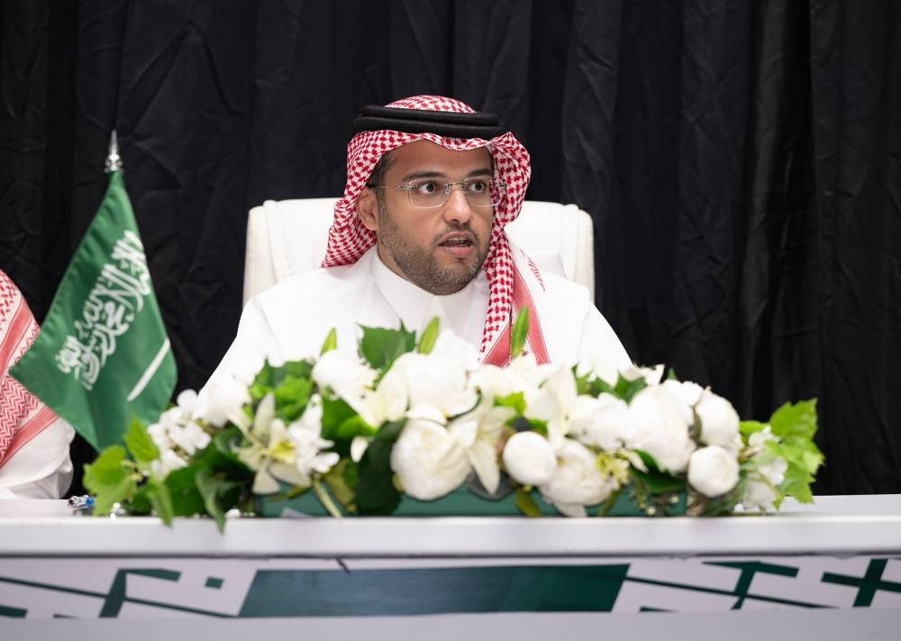 الطويان يلتقي الفاعلين في لعبة الملاكمة والركل في الغربية
