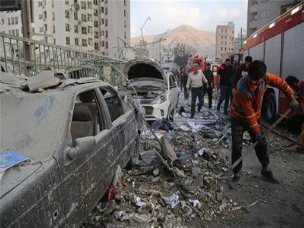 مقتل 30 عسكرياً ومسعفاً إيرانيا في قصف إسرائيلي