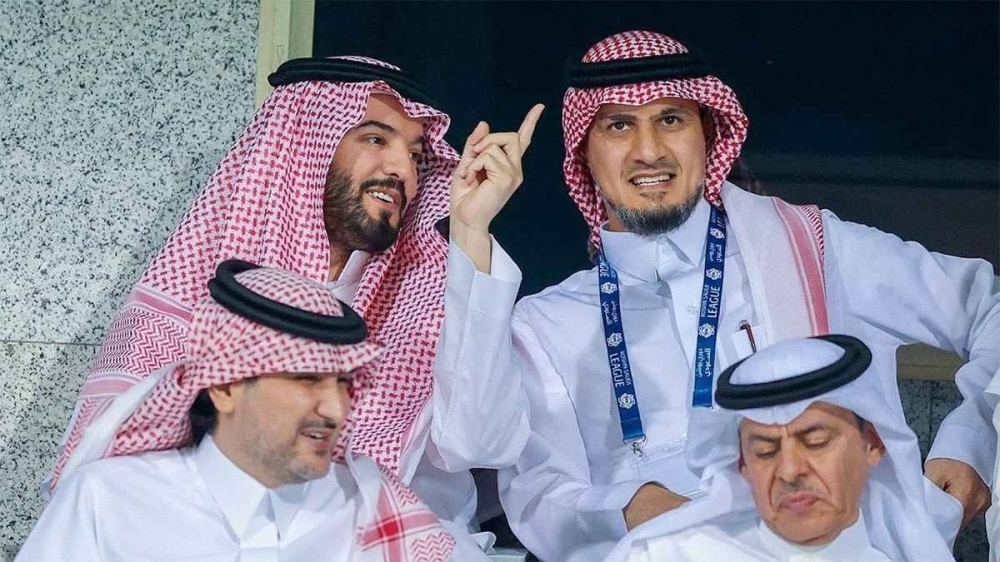 المفرج يتمسك بالرحيل