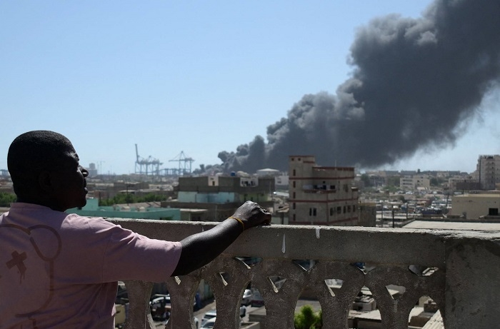 الدعم السريع يستهدف مطار بورتسودان شرق السودان بالطائرات المسيرة