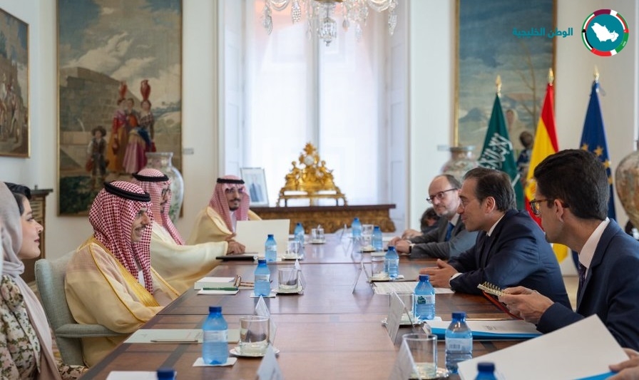وزير الخارجية السعودي يلتقي نظيره الإسباني لمناقشة آخر التطورات الإقليمية والدولية